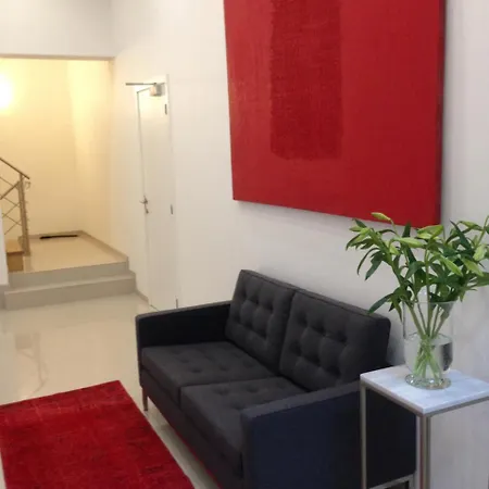 בית הארחה Town House