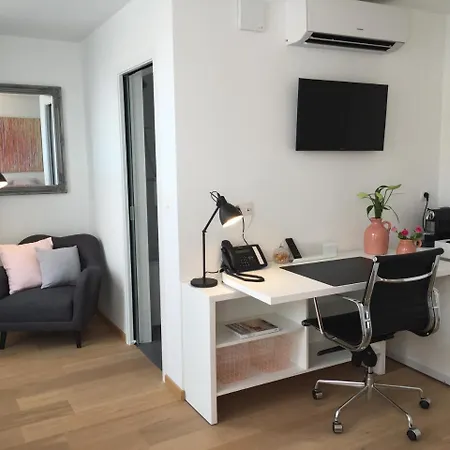 Town House *